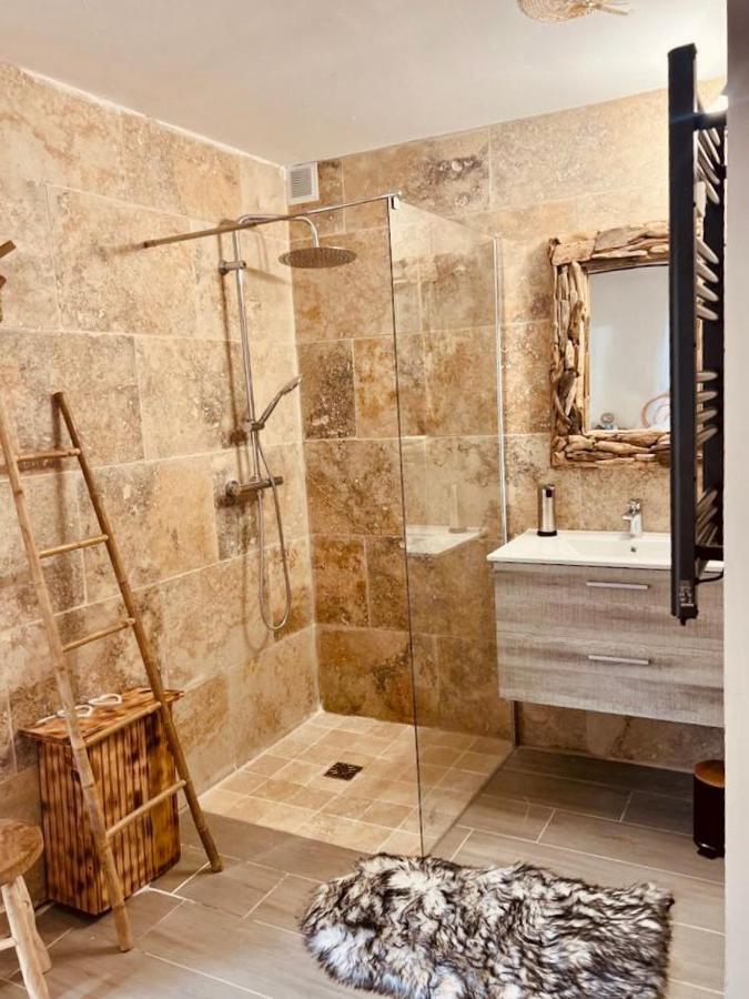 Le Cocon De Sissy Hotel Saintes-Maries-de-la-Mer Luaran gambar