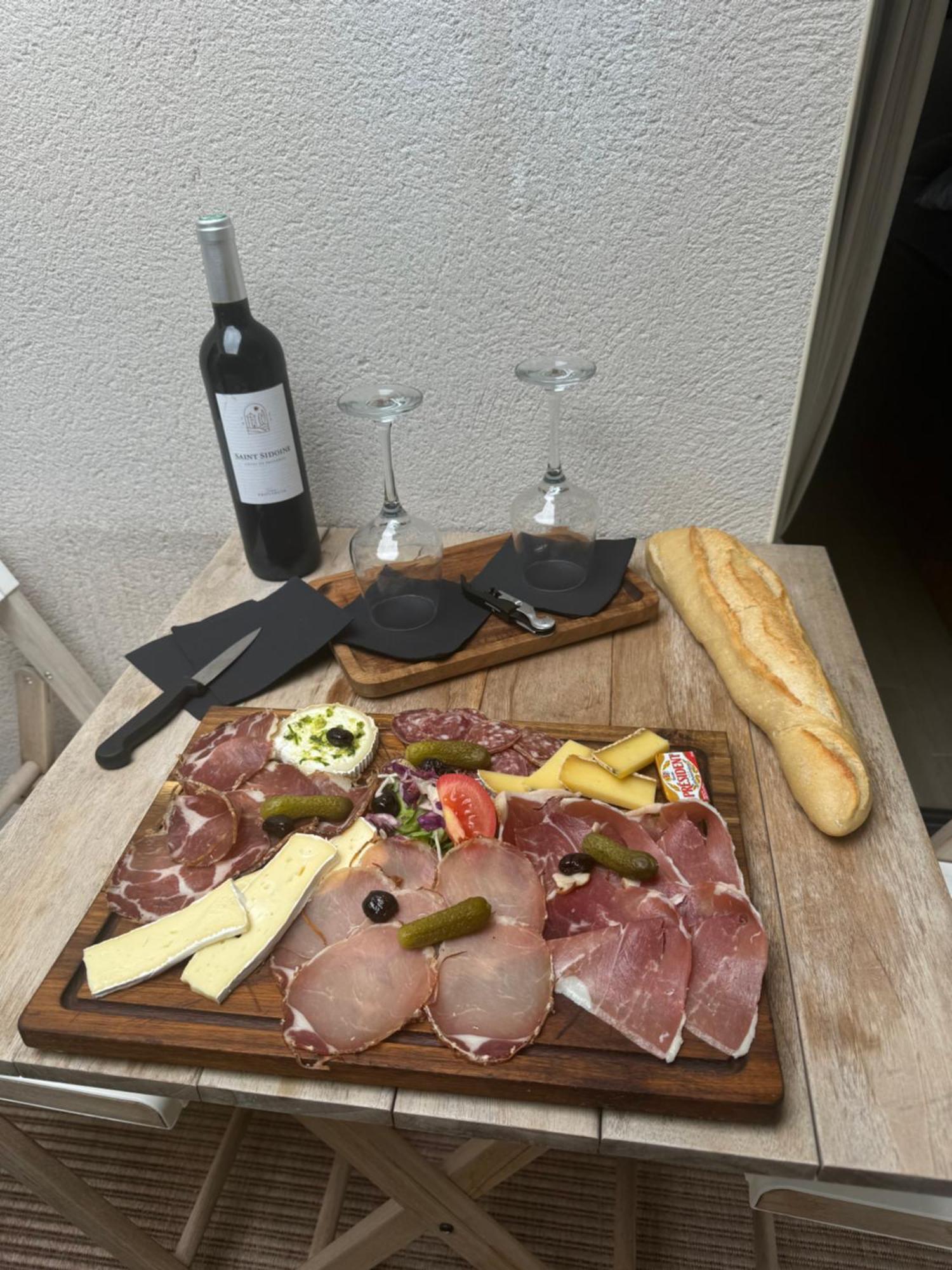 Le Cocon De Sissy Hotel Saintes-Maries-de-la-Mer Luaran gambar