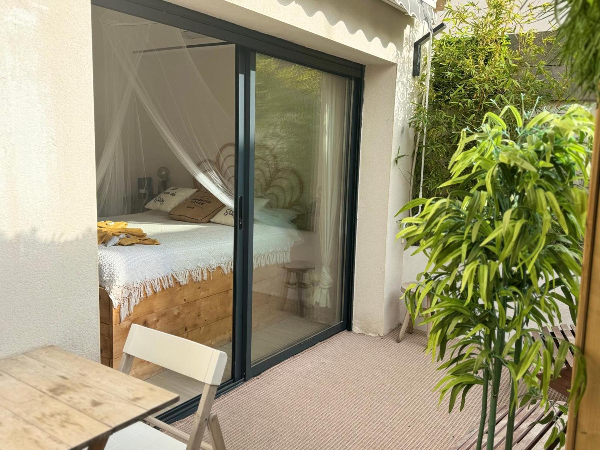 Le Cocon De Sissy Hotel Saintes-Maries-de-la-Mer Luaran gambar